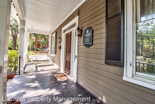 Foto del edificio - 4 br, 2.5 bath House - 311 South 3rd St Ne...
