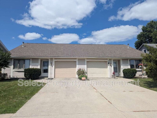 Building Photo - 10915 Pine Mills Rd