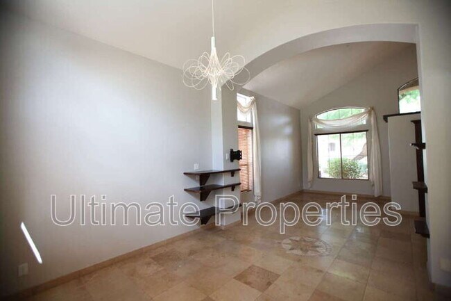 Foto del edificio - 7704 E Journey Ln