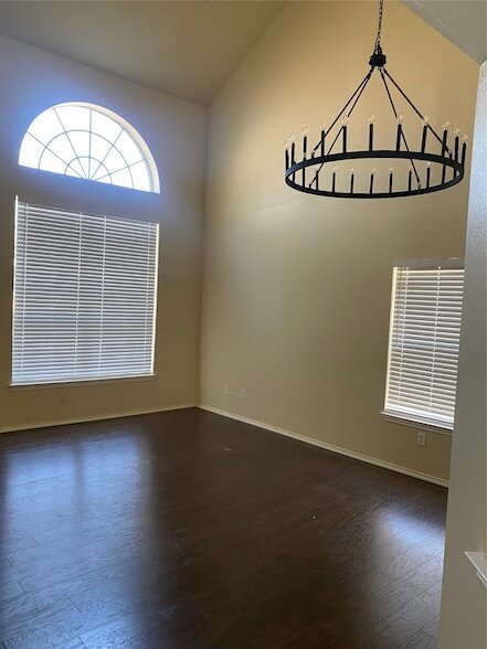 Foto del edificio - 16631 Spring Glade Dr