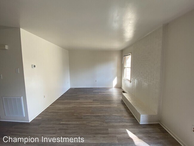 Foto del edificio - 2 br, 1 bath House - 846 Warren St. c 7 C-7