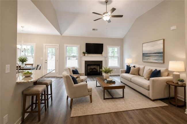 Building Photo - 3709 Centerview Dr