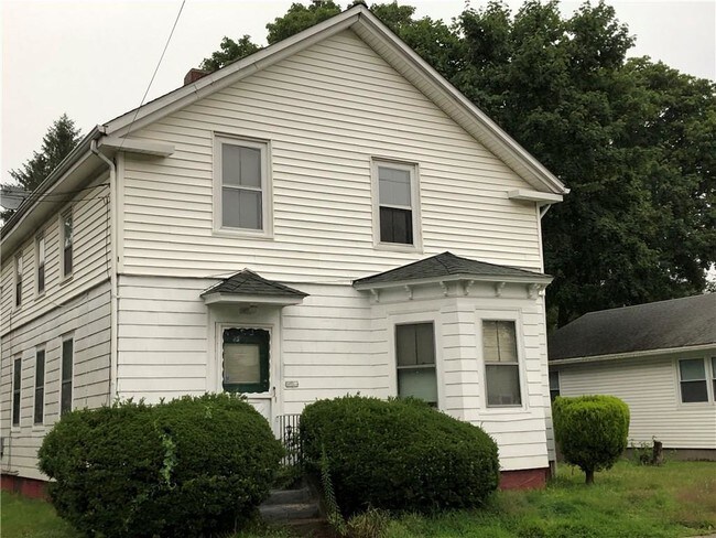 Building Photo - 143 Woodward Rd