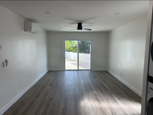 Living Room - 162 Terracina Way