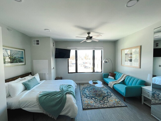 Foto del edificio - 2530 University Ave