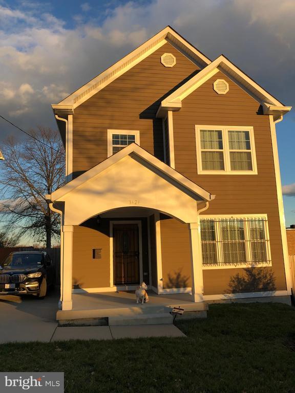 Foto principal - 3424 5th St SE