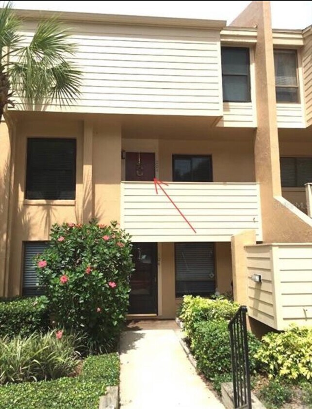 Front - 600 Cranes Way