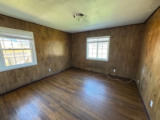 Building Photo - 1007 Glenn St