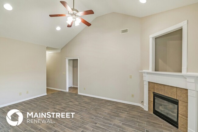 Foto del edificio - 5024 Easton Ln