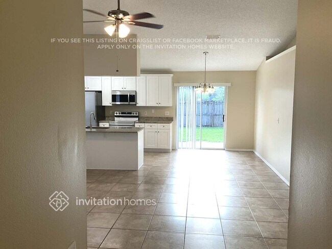 Foto del edificio - 2341 Donegan Pl