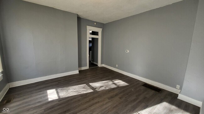 Foto del edificio - 1122 S Dearborn St