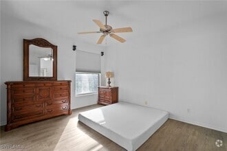 Building Photo - 22977 Lone Oak Dr