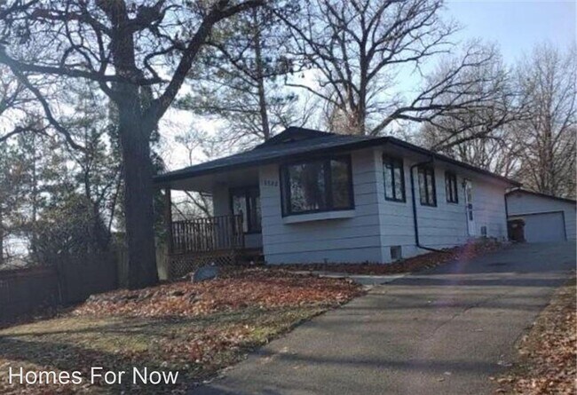 Building Photo - 3 br, 2 bath House - 16582 Dunkirk Avenue SW