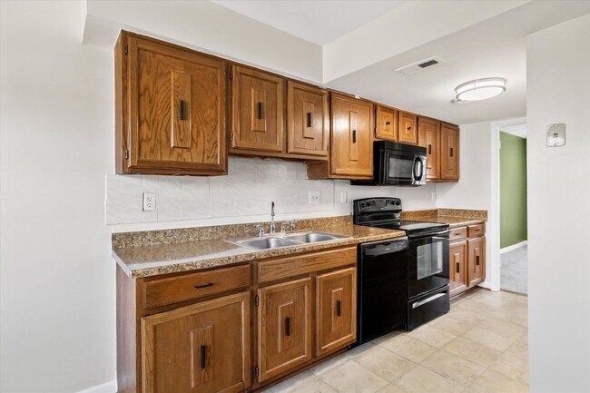 Building Photo - 3509 Coxcomb Mews