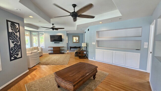 Foto del edificio - Prestigious Kailuana Loop.  Pool, Garage, ...