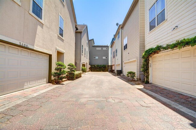 Building Photo - 3406 Nance St