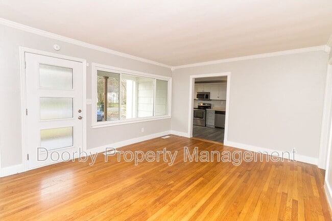 Photo - 210 S Lovell Ave House