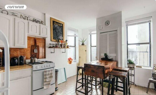 Foto del edificio - 118 St Nicholas Ave