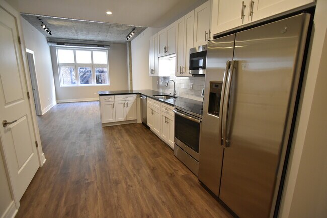Foto del edificio - 3833 N Broadway