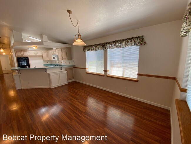 Building Photo - 2 br, 2 bath House - 1129 Gambrel Dr