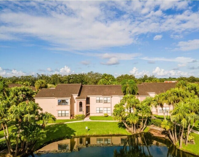 Building Photo - 2900 S University Dr