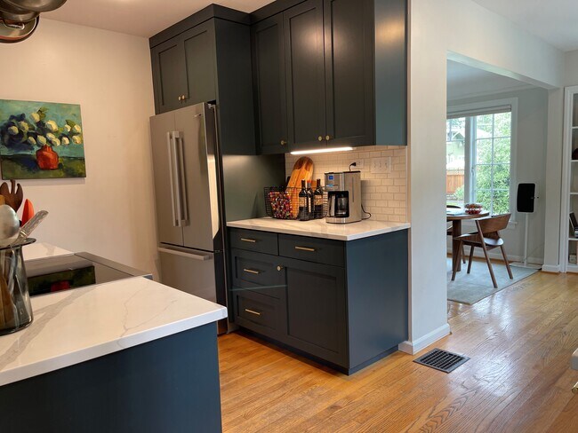 Kitchen - 3524 NE 19th Ave