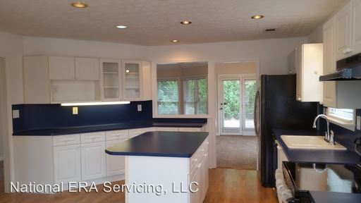 Building Photo - 3401 Salem Cove Dr SE