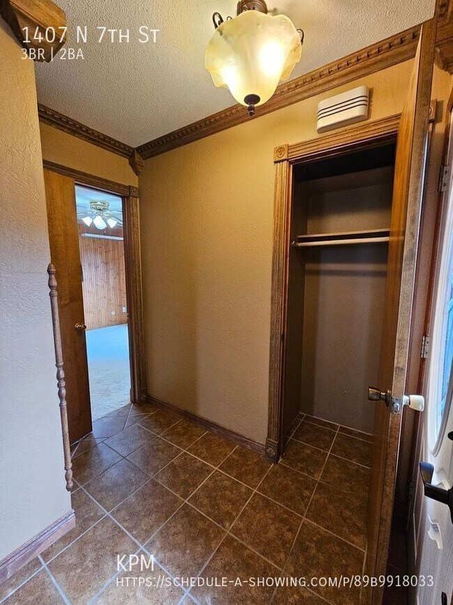 Foto del edificio - 1407 N 7th St