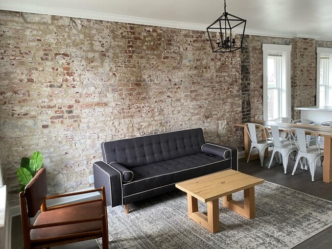 Photo - 102 Neill Ave Townhome