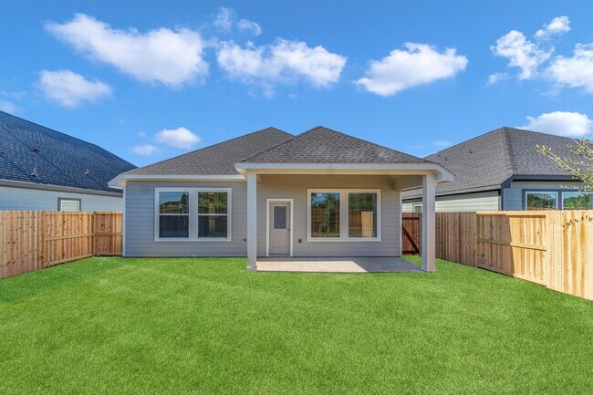 Building Photo - 16915 Lavender Farm St