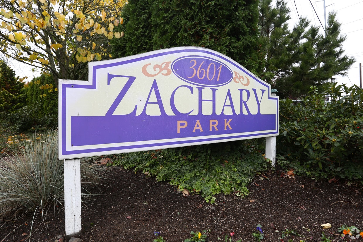 Zachary Park Apartments Apartments 3601 NE 162nd Ave Portland, OR
