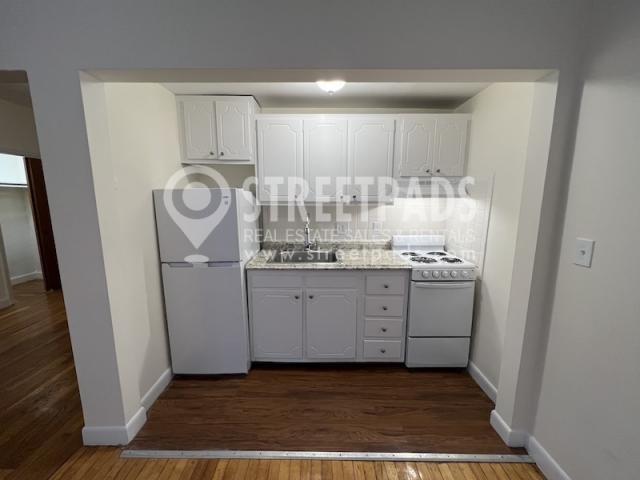 Building Photo - 1 bedroom in Boston MA 02134