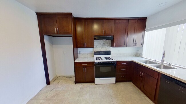 Foto del edificio - 404 N Richard St