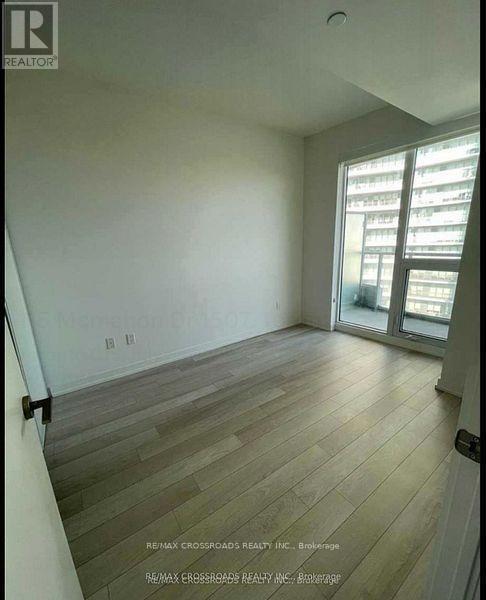 Building Photo - 115-1115 McMahon Dr