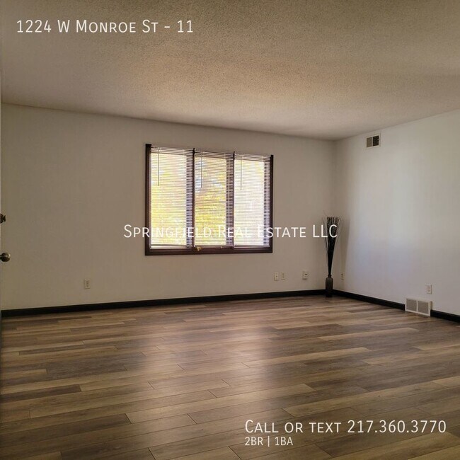 Building Photo - Aptly Perfect: Rent this 'Top Floor Marvel...
