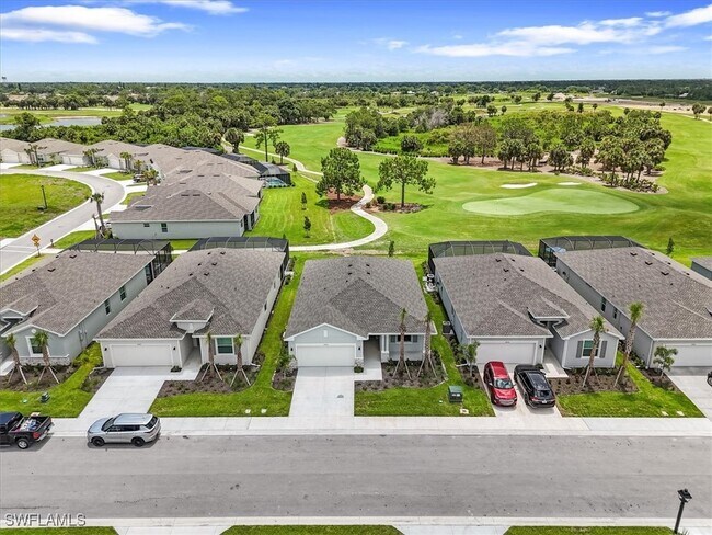 Foto del edificio - 20524 Copperhead Dr