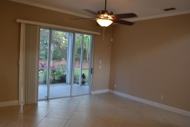 Building Photo - 328 Largovista Dr, Oakland, FL 34787