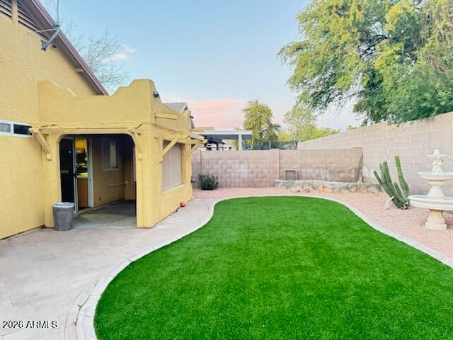 Building Photo - 3423 S Desert View Dr