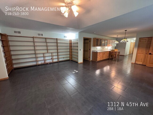 Building Photo - 1312 N 45th Ave E