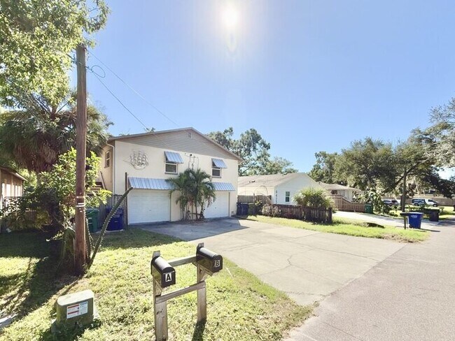 Foto del edificio - 6420 S Adelia Ave