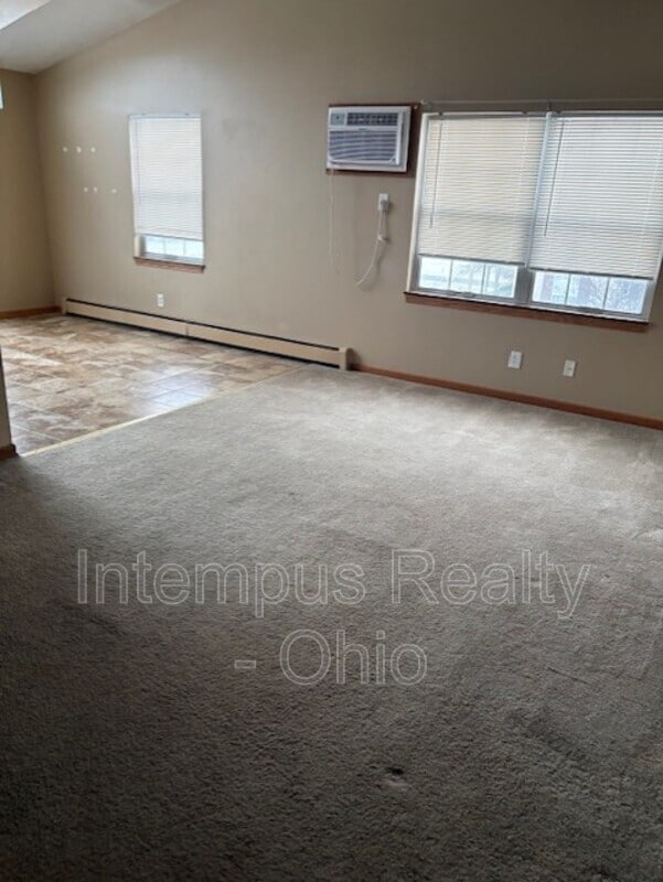 Foto del edificio - 3835 Indian Run Dr