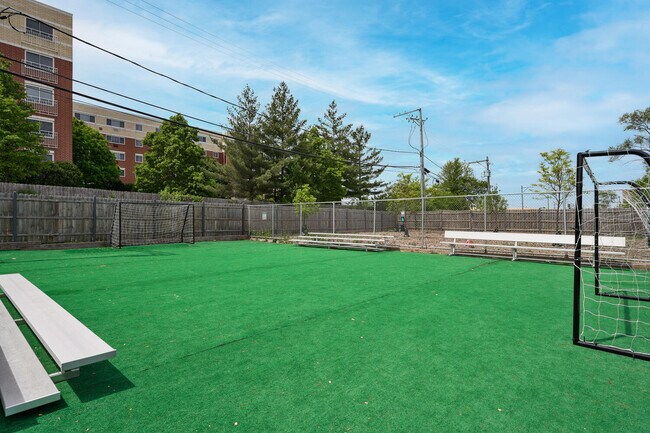 Foto del edificio - 6533 W Palmer St