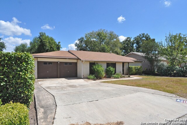 Building Photo - 10918 Lands Run Dr