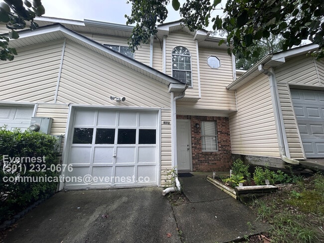 Building Photo - 3816 Soapstone Rd