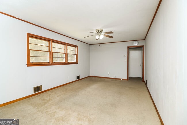 Foto del edificio - 1255 Angelia Dr SW