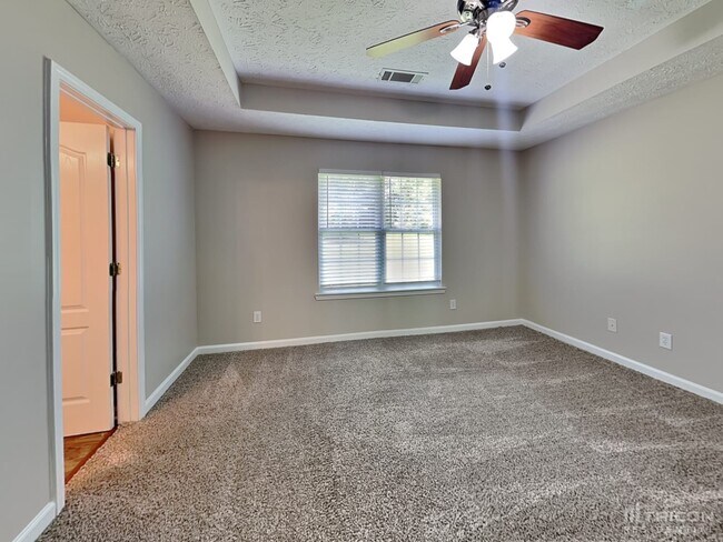 Foto del edificio - 103 New Farm Drive Locust Grove GA