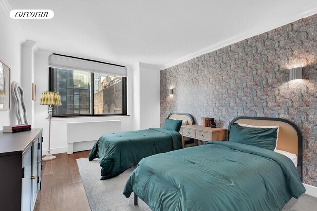 Foto del edificio - 280 Park Ave S