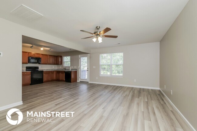 Foto del edificio - 5075 Hogan Point Ct