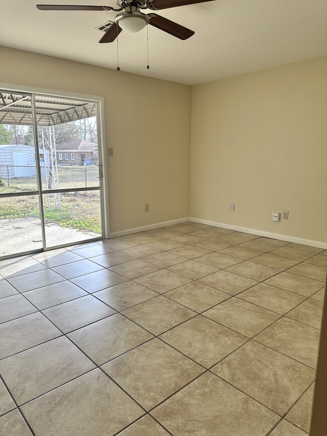 Building Photo - 3719 Quenby Ct