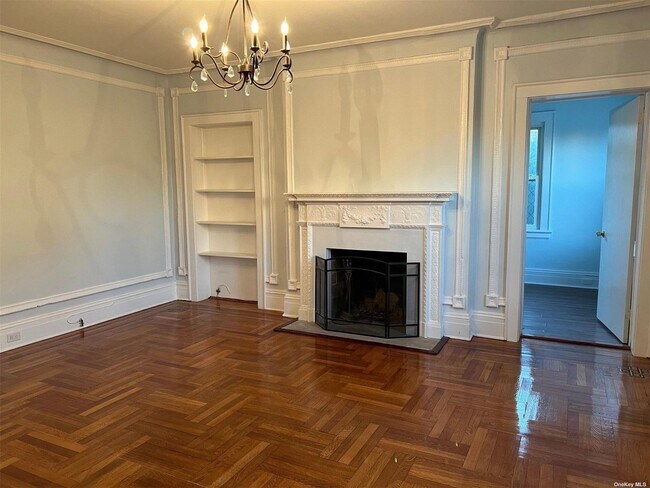 Foto del edificio - 114 E Olive St